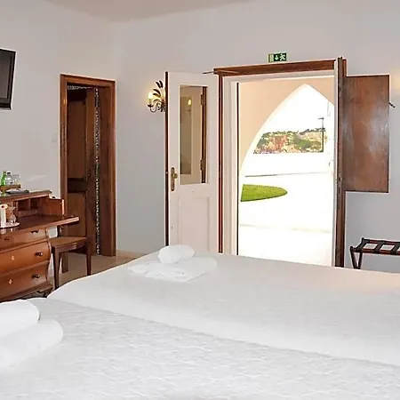 Casa Tres Palmeiras Bed & Breakfast Portimao